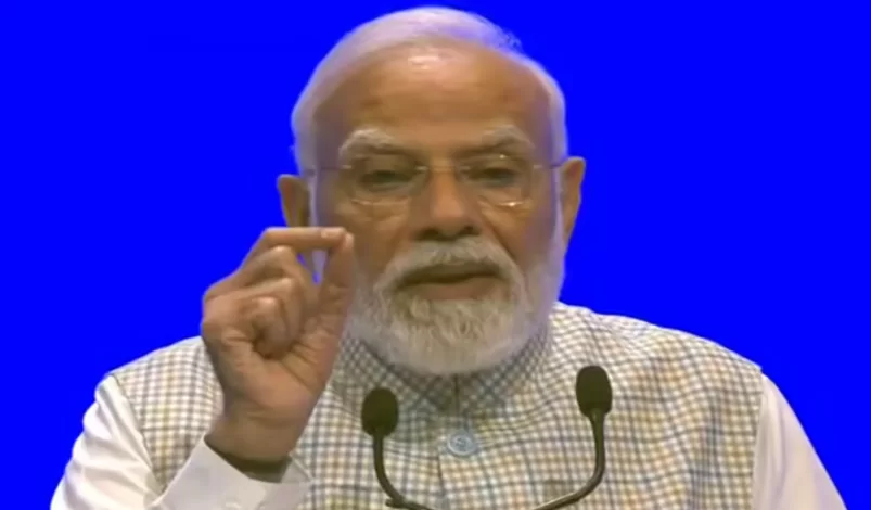 इंडिया मोबाइल कांग्रेस 2026: भारत में ही बनेंगे तकनीक, डिजाइन और पेटेंट; पीएम मोदी ने डीपफेक और डिजिटल फ्रॉड पर जताई चिंता