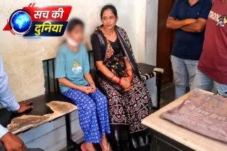 सातवीं की छात्रा के सिर पर लगा डस्टर, चोट से निकला खून; परिजनों ने शिक्षक पर मारने और धमकाने का लगाया आरोप
